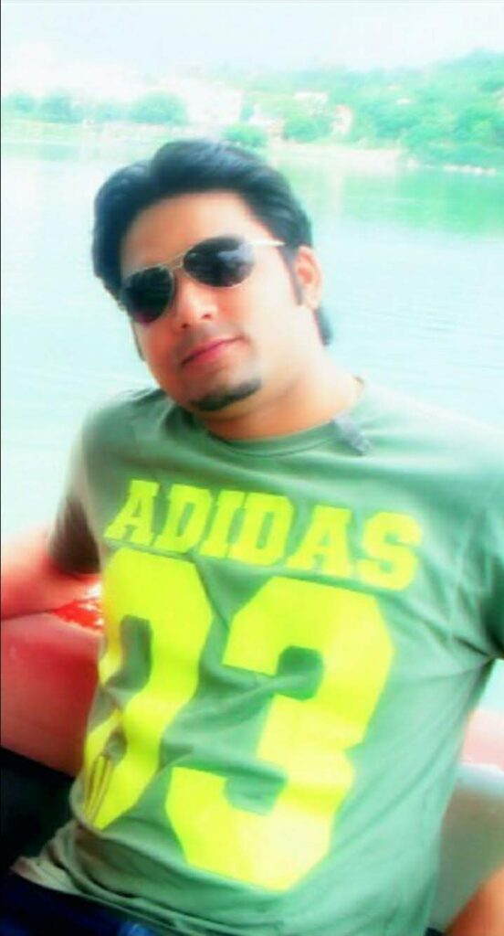 Biography Kaustubh Singh