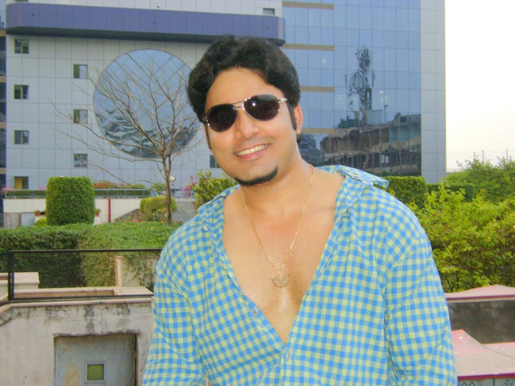 Biography Kaustubh Singh